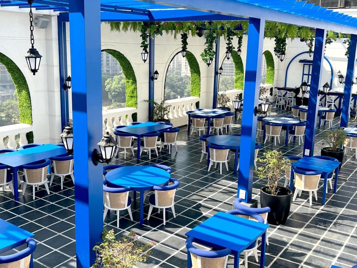 Planet Hollywood Thána Kültér fotó